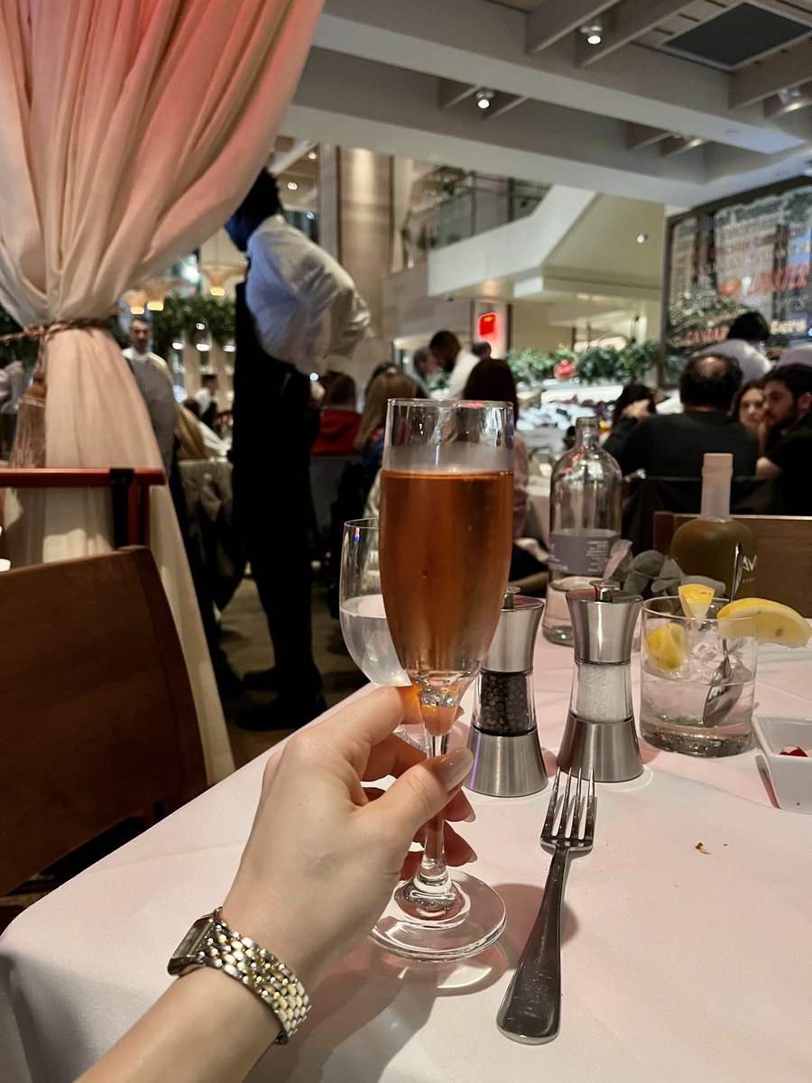 ™️🩵 TIFFANY MADISON on Twitter "Another yum dinner date. Avra’s tiger