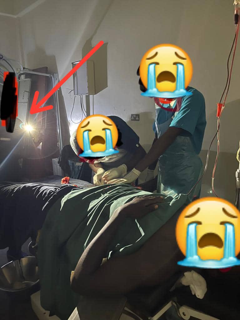 ShamimNambassa's tweet photo. FEBRUARY 2023

A group of Senior House Officers carrying out surgery at Mulago casuality theater after a power outage which lasted more than 4hours

Shouldn’t we atleast have working automatic generators at the national referral hospital 

#UgandaHealthExbition https://t.co/G93CBNJn7E