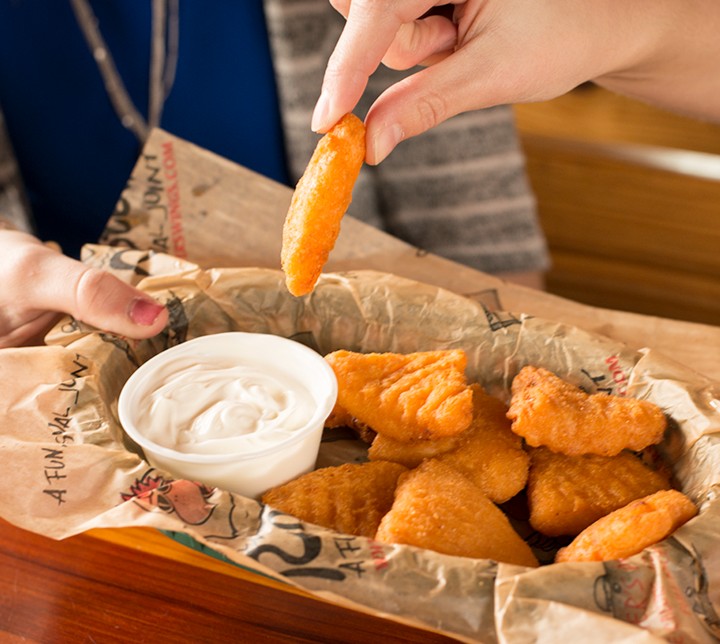 RoostersCanton's tweet photo. Go ahead and share your Mac-N-Cheese Bites today! It's Appetizer Tuesday and you can get an order for only $3 when you dine-in! https://t.co/f9Z7ioySnR