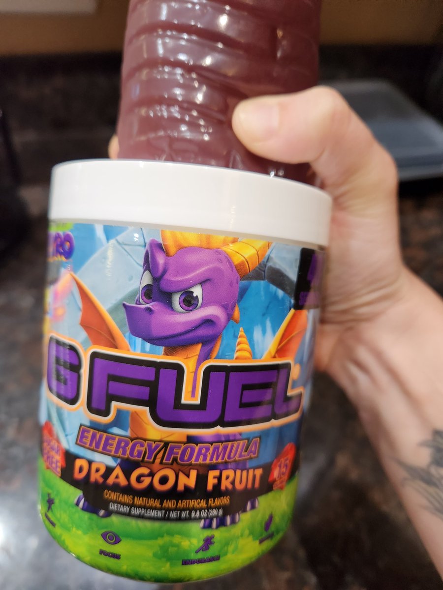 painkiller_jenn's tweet photo. It's morning! Rise and grind Crew! Trying to finish my @GammaLabs @GFuelEnergy Dragon Fruit before my truckload of GFuel I ordered comes in ๐๐
#poweredbygfuel #gfuel #riseandgrind #goodmorningcrew https://t.co/ltgNykpdi7