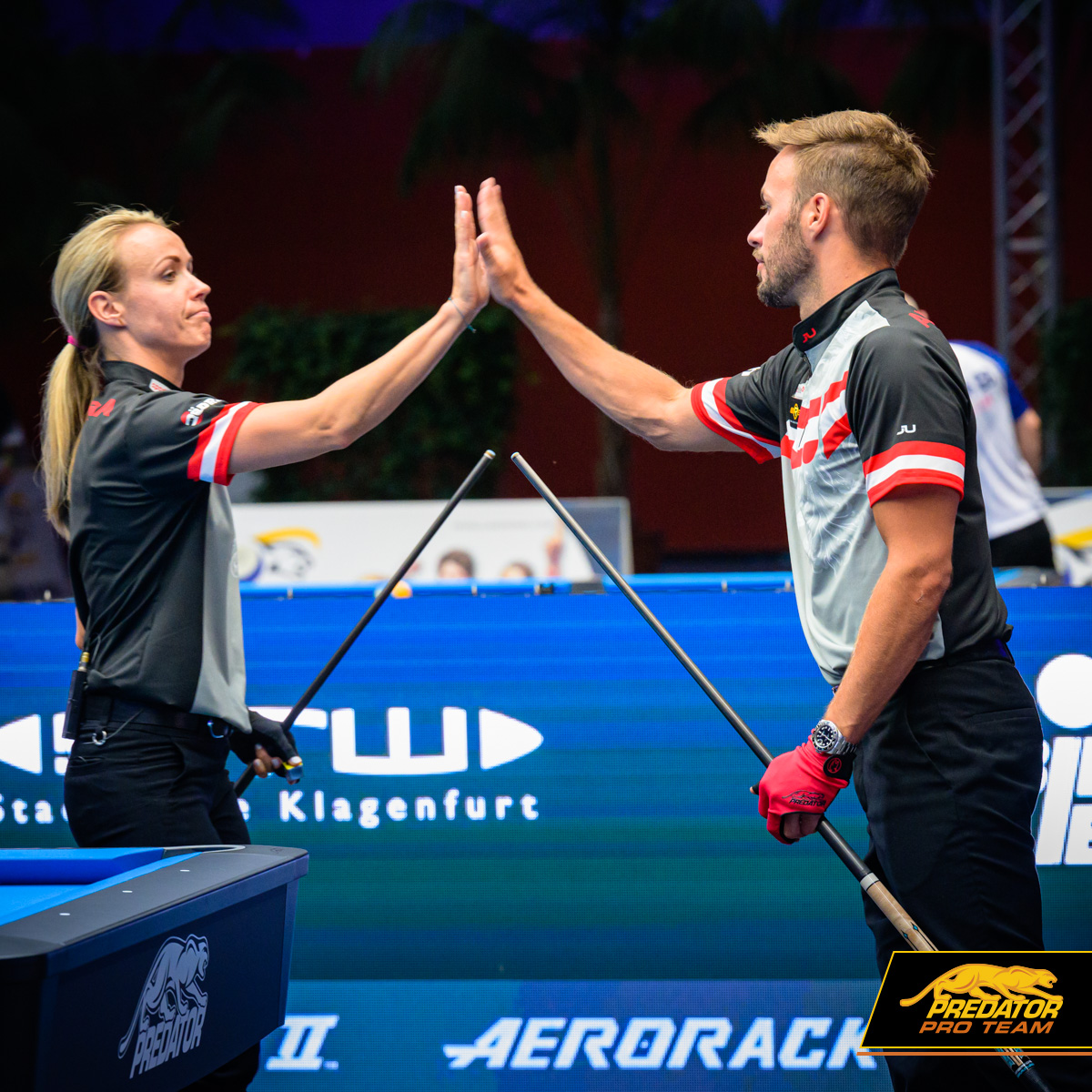 PredatorCues's tweet photo. Happy Brother and Sister Day!
We can't forget this iconic duo: @JOuschanLive & Albin Ouschan π
#BrotherAndSisterGoals #ProPoolPlayers #PredatorProTeam #PredatorCues https://t.co/TejukFBAak