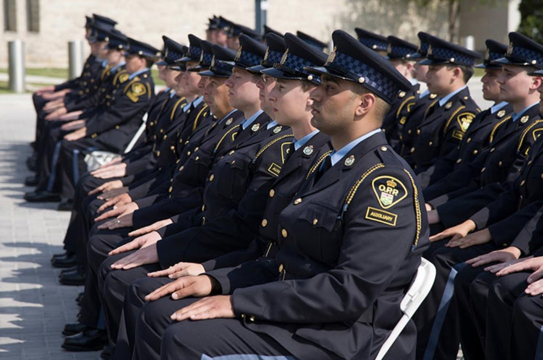 Mike Crawley tweet media