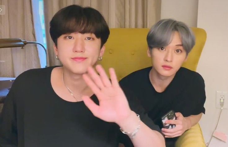 minbinnieloops's tweet image. qrt this tweet with your fav minbin clip or photo!! 🐰🐷