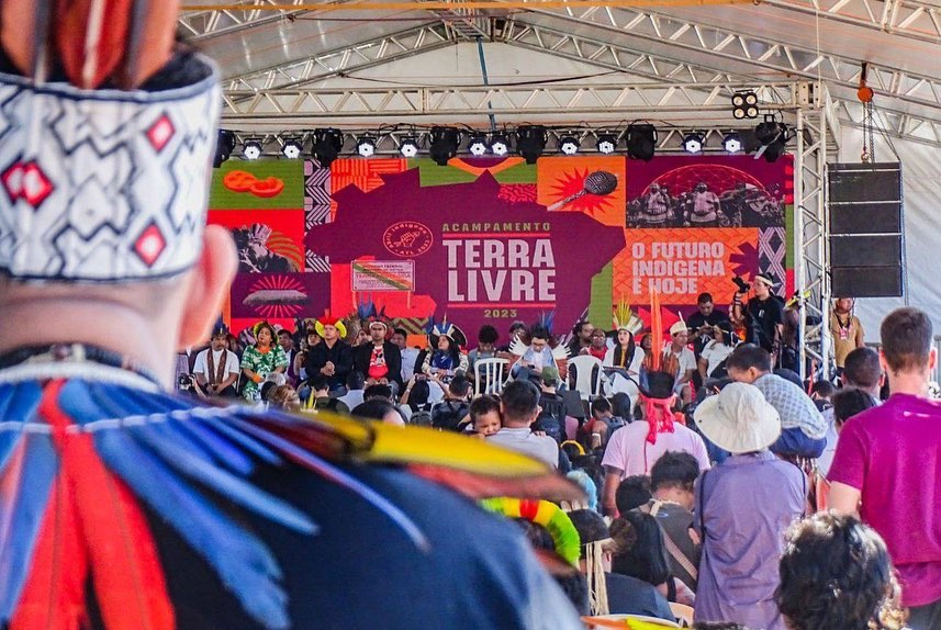weibetapeba's tweet photo. NOSSA LUTA NÃO É DE HOJE. POR NÓS, PELOS NOSSOS ANCESTRAIS E PELAS FUTURAS GERAÇÕES https://t.co/YUxK0sdpyK