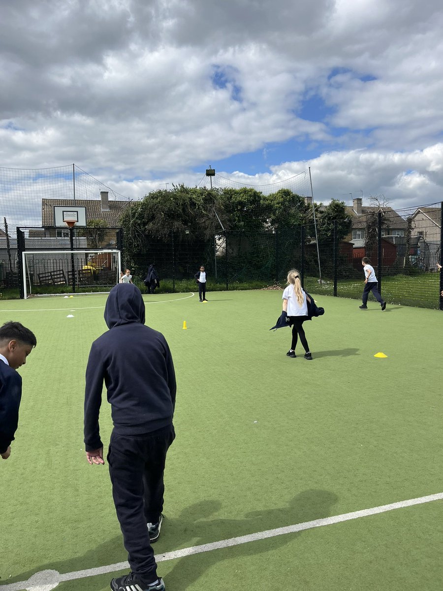 whybridgejunior's tweet photo. Year 4 having lots of fun learning athletics in PE! https://t.co/ln9ptOJrvn