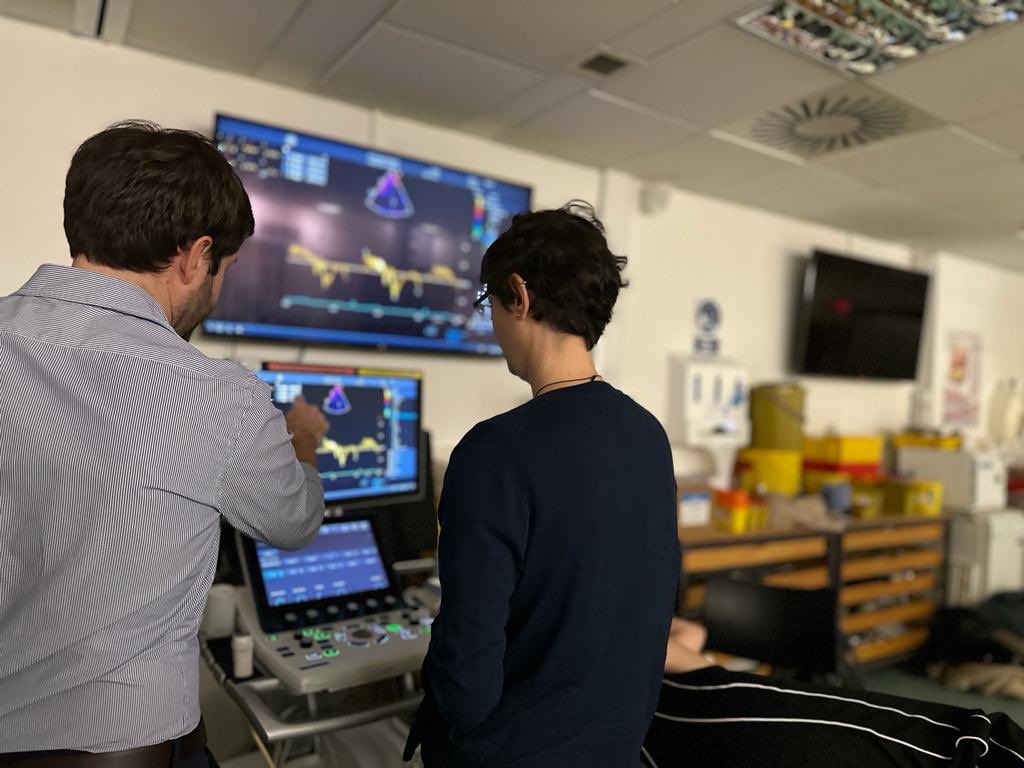 south_echo's tweet photo. Day 2 of our advanced echo course #fusichd #edec #pocus #echo https://t.co/3hOgqie1kz