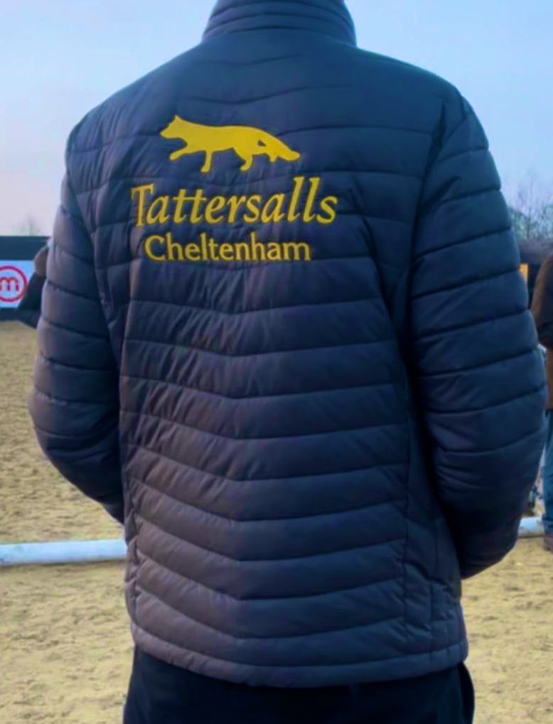 Tattersalls Cheltenham (@tattscheltenham) on Twitter photo 🚨COMPETITION TIME🚨
First person to guess the names correctly of these Gr.1 winning #TattsCheltenham 🎓this season wins 1️⃣ of our grey jackets!
Don’t miss the end of season #CheltenhamMay sale at the 🏠 of jump racing.
19 May <a href="/CheltenhamRaces/">CheltenhamRacecourse</a>
Reply &❤️ to this post to enter 🚨COMPETITION TIME🚨
First person to guess the names correctly of these Gr.1 winning #TattsCheltenham 🎓this season wins 1️⃣ of our grey jackets!
Don’t miss the end of season #CheltenhamMay sale at the 🏠 of jump racing.
19 May <a href="/CheltenhamRaces/">CheltenhamRacecourse</a>
Reply &❤️ to this post to enter