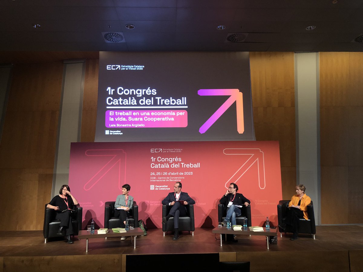 Avui <a href="/suaracoop/">Suara Cooperativa</a>  present al 1er Congrés Català del Treball.
La nostra Presidenta <a href="/LaiaBonastra/">Laia Bonastra</a> participa a la Taula Rodona : ‘Els treballs a la Economia Social i Solidària’ amb <a href="/AbacusCoop/">Abacus cooperativa</a>, La Ciutat Invisible i CollectivaT.
#cooperativisme 
#personesquedecideixen