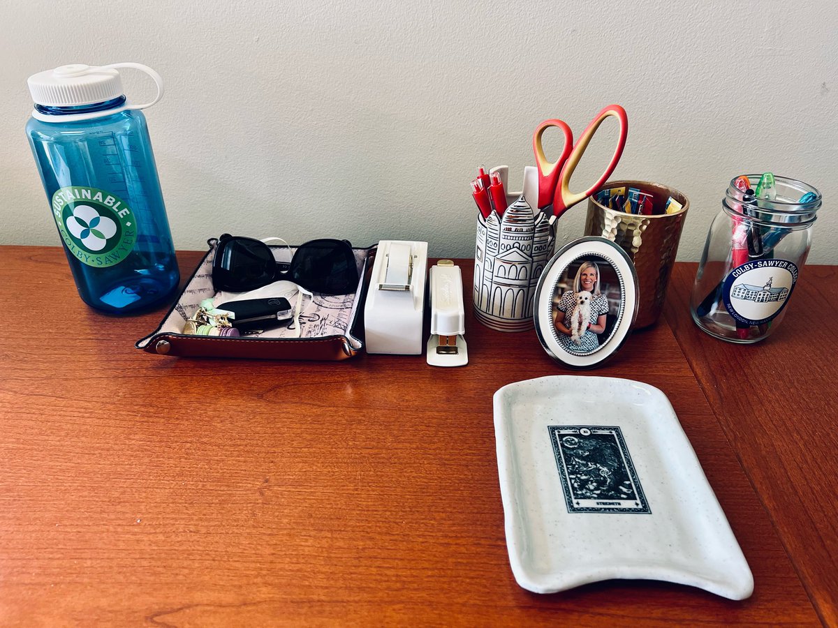 DrEdenWales's tweet image. A @colbysawyer student made me a ceramic tray with the Tarot card for strength stenciled on it. #HigherEd leadership definitely requires strength and artistry. Now I’ll have both. 💙🤍 I love our students and this job. #CSCArt #CSCStudentsCreate
