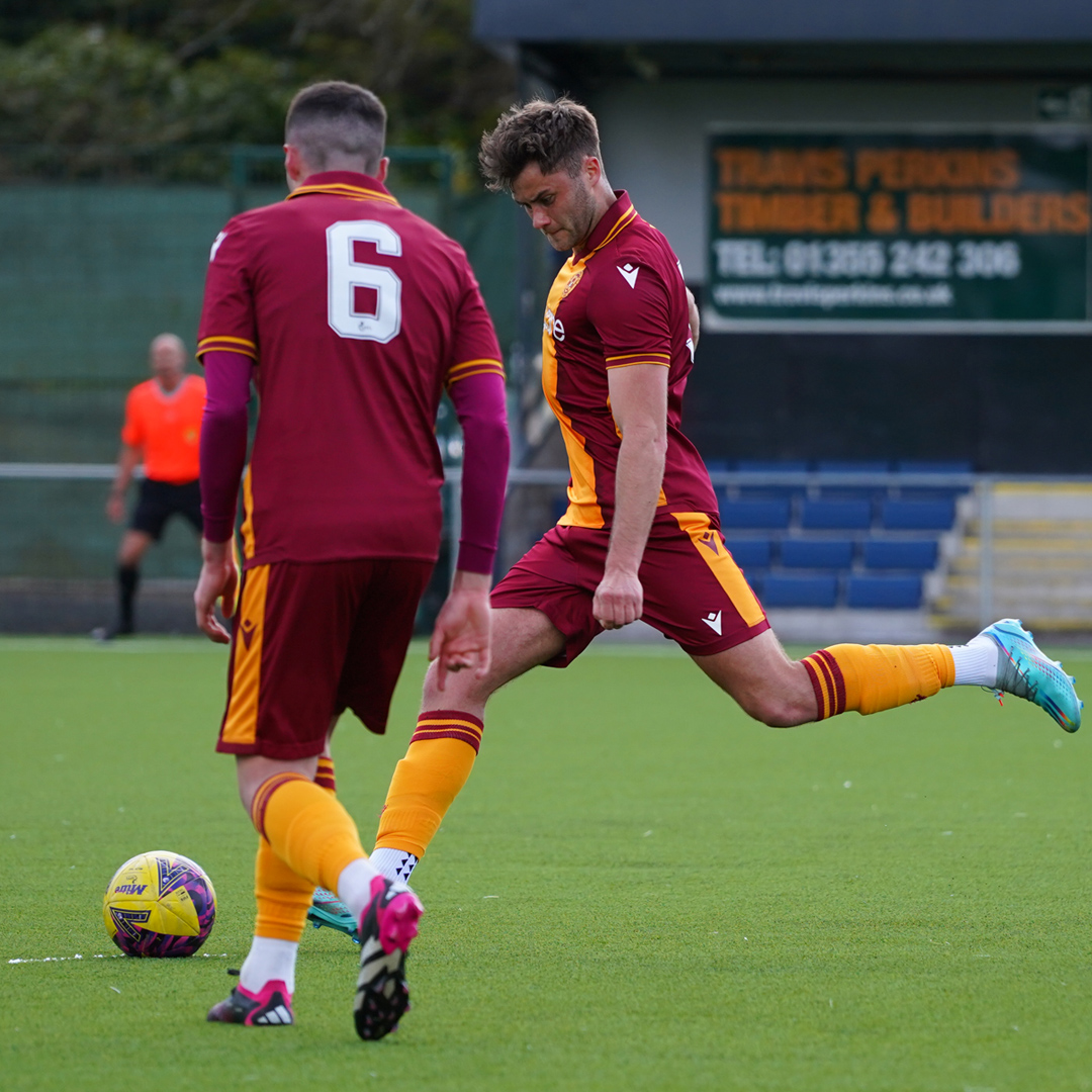 MotherwellFC's tweet photo. GOAL!

Another Shane Blaney wondergoal!

Curls a free-kick from range into the top right corner.

40' | 1-1 https://t.co/q3zzOxoq4H