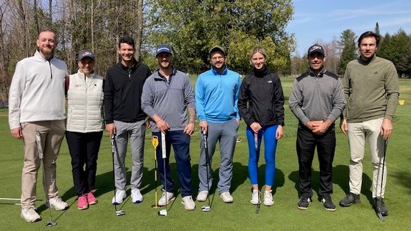 La semaine dernière se tenait la formation pour les Instructeurs de golfeurs débutants .  Nous tenons à remercier notre formateur Louis Bourgeois qui a su épauler plusieurs de nos nouveaux et nouvelles professionnels(les). #expertsengolf
Bravo à tous nos participants(tes).👏