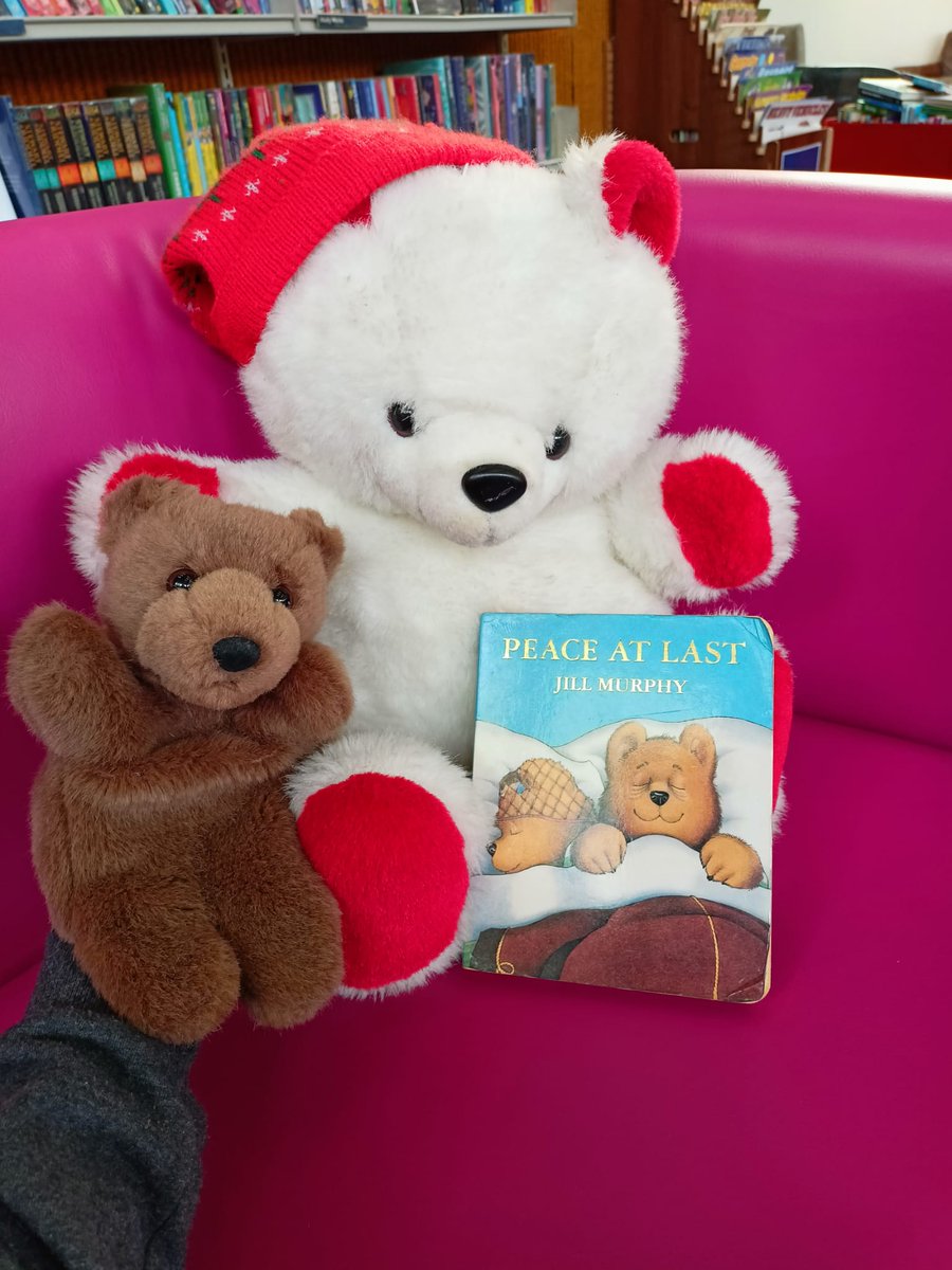 EwellLib's tweet photo. Thank you for joining us for our cosy #WorldBookNight storytime event this last Saturday ๐
Was lovely to have teddies visit the library!
#LoveLibraries #SurreyLibrary https://t.co/hYSerolOxw