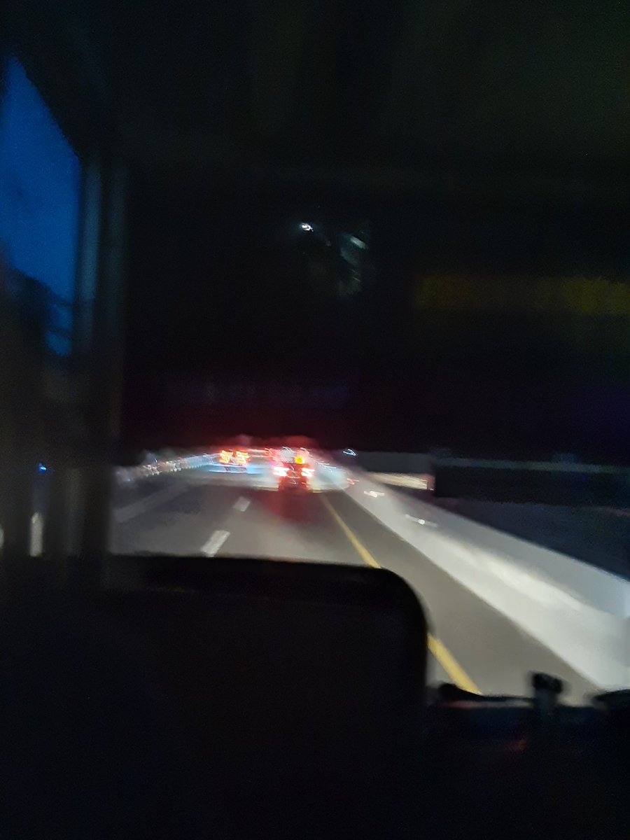 CSanitasi's tweet photo. Naik bis dari Kecamatan Weleri Kendal  jam 18.20 lancar sampai tol Cipali tanpa kemacetan, penumpang sangat menikmati perjalanan arus balik.Terima kasih @erickthohir @ganjarpranowo @jokowi @PTJASAMARGA @mohmahfudmd @sandiuno @ListyoSigitP https://t.co/6iXybAblpQ