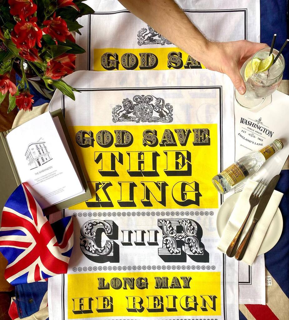 👑 6th MAY 👑 
From Westminster to the Wash,
watch the coronation of the king with us. 🥳

 @thewashingtonhampstead. Book your table now, we filling up really fast !⭐️ 

#godsavetheking #coronation #loveyourlocal instagr.am/p/Crdb51vI0Ol/