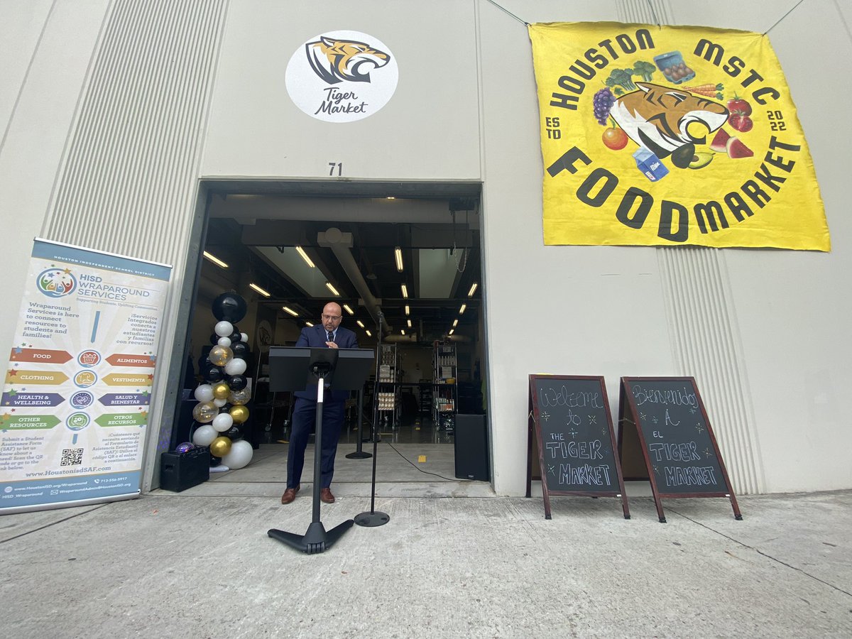 HISD Student Support Services (@hisdstudentspt) on Twitter photo Excited to see @HISD_Wraparound leading the launch of #TigerMarket at <a href="/SHMSTC/">Sam Houston MSTC</a> to serve our students and community! Huge shoutout to <a href="/HoustonFoodBank/">Houston Food Bank</a> for making this brick and mortar space available at the campus & to the campus PTO for their invaluable support! #ItTakesaVillage! Excited to see @HISD_Wraparound leading the launch of #TigerMarket at <a href="/SHMSTC/">Sam Houston MSTC</a> to serve our students and community! Huge shoutout to <a href="/HoustonFoodBank/">Houston Food Bank</a> for making this brick and mortar space available at the campus & to the campus PTO for their invaluable support! #ItTakesaVillage!