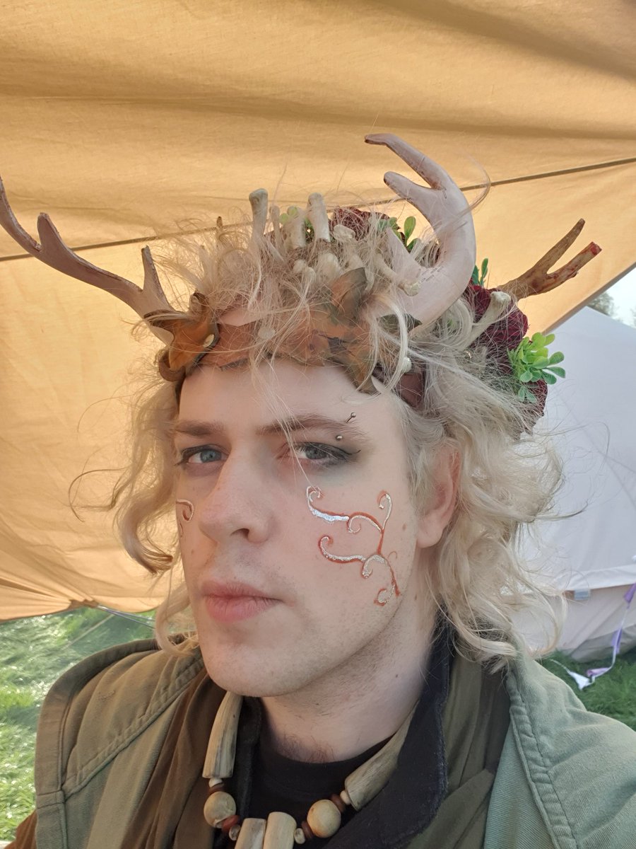 ⚔️Larp Ghost⚔️ tweet media