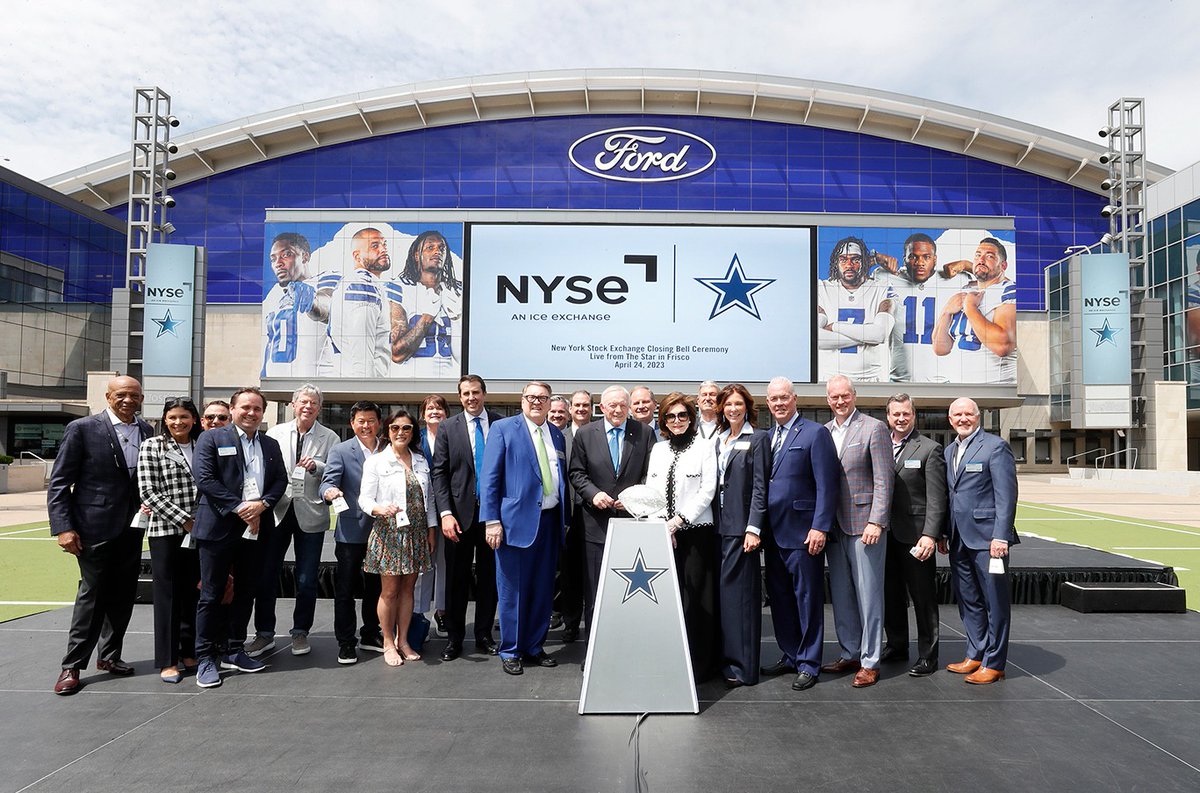NYSE closes the markets from the Lone Star State! 🔔 The @DallasCowboys joined NYSE Vice Chairman @jrtuttle and Cowboys Owner Jerry Jones in ringing the bell from the team’s HQ at @thestarinfrisco ⭐️