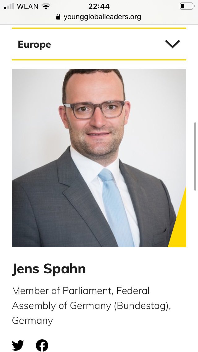 ElefantImRaum2's tweet photo. Die Diskussion um #Precht lenkt von der Tatsache ab, dass Frau #Baerbock niemals Außenministerin geworden wäre, wenn Sie nicht im #YoungGlobalLeader-Programm des #WEF wäre. Selbiges gilt für andere Personen in anderen Positionen. Darüber sollte man reden. https://t.co/hpduP4HqO6 https://t.co/a4HXJIM0yY