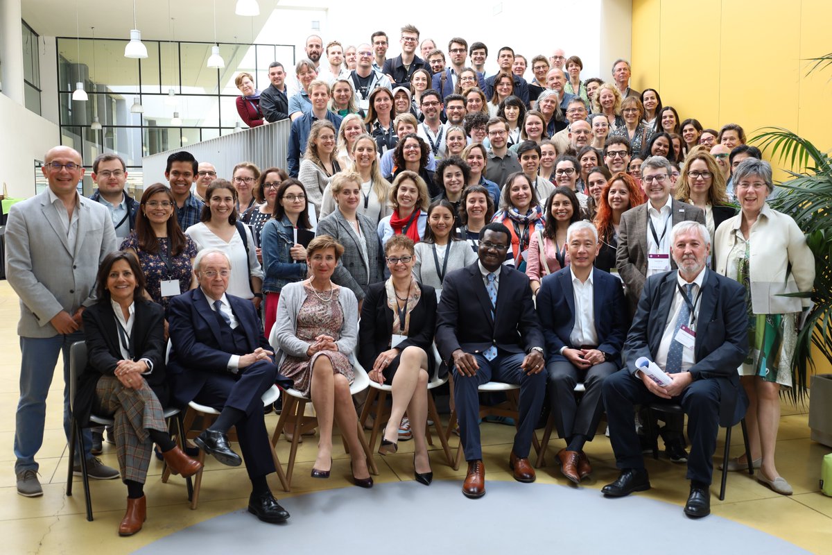 hospitaldelmar's tweet photo. Foto de família 📸 dels professors i participants a l'Urologic Pathology Course, organitzat per @hmarpath 

De nou, tot un èxit 👍! 

#Pathology #GUPathOur #HMAR_URO23 #anatomiapatològica #patologia #urologia @m_pera_roman @BelenLloveras @mariglesiascoma @DibiXarxa https://t.co/aoltWcQCD8