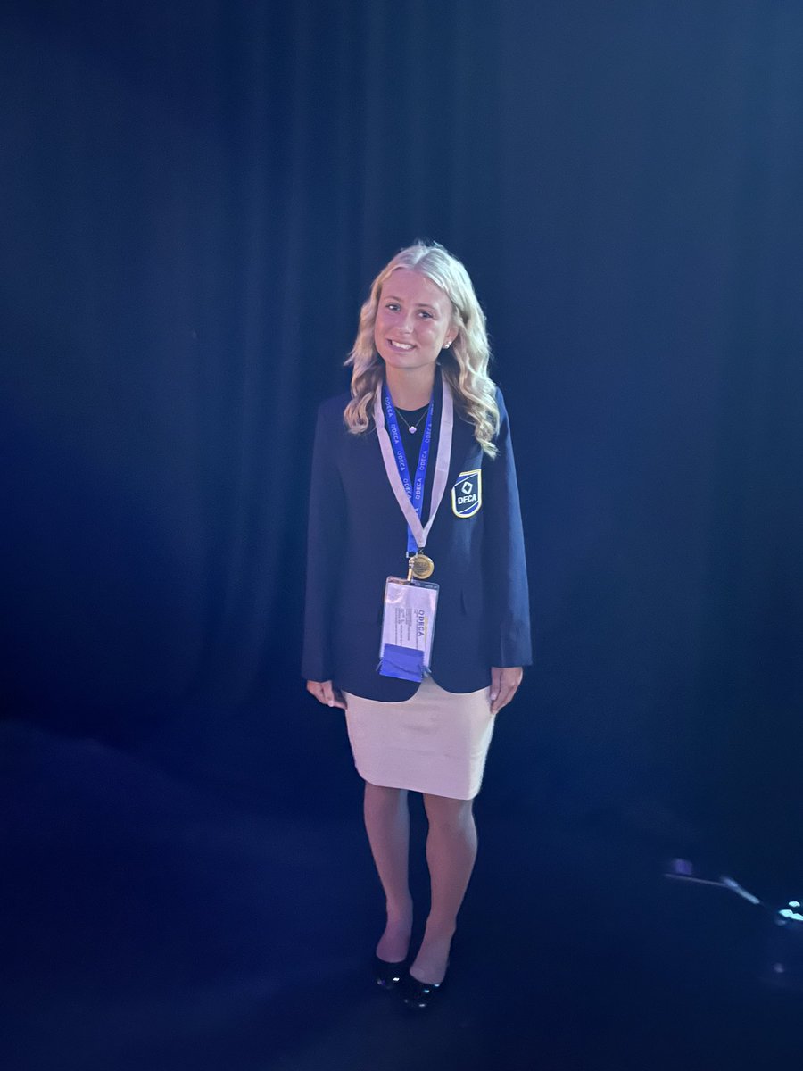 Congrats to Maggie Kusmin a silver medalist for her Apparel and Accessories Marketing Role Play. @PNHS_marketing @PPS_CCTE