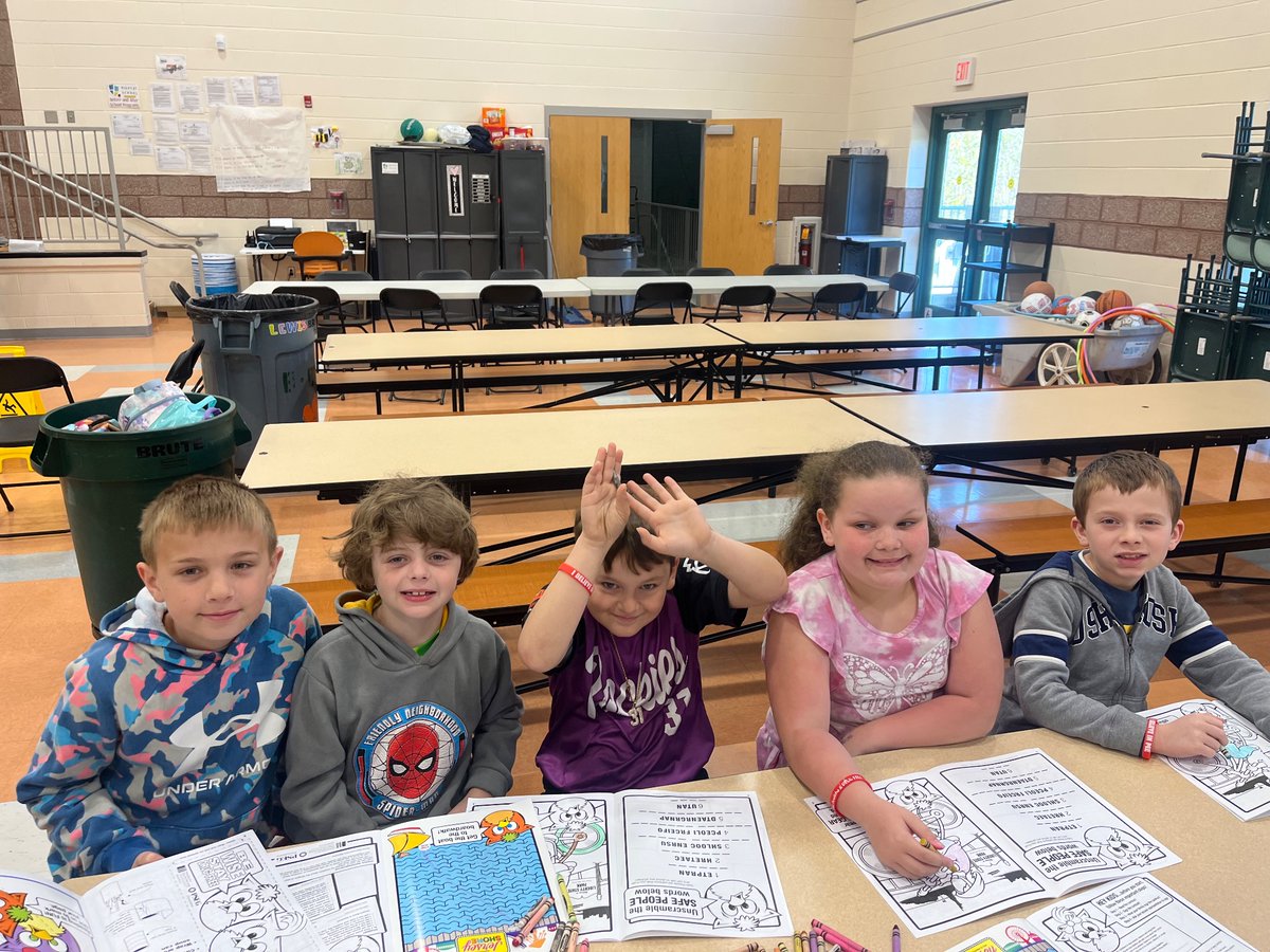 BHS SHIELD students, Mr. Boylan, and Mrs. Cucinotta met with our 3rd graders for a Healthy Life Choices assembly #BarnegatINSPIRES