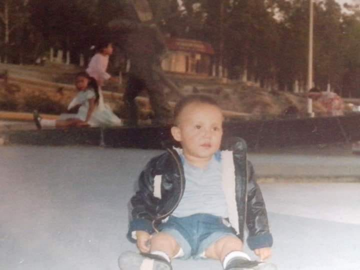 CarlosEn917Mix's tweet photo. En esta semana festejaremos el #DíaDelNiño así que los invito a compartir su foto de niños o usando el filtro para compartir con #EsDeChavoRock
Como ya lo hace: #JessicaCruz #NachoPm #ErikaTepox #KarlaVilchis https://t.co/sff7wLEuFc