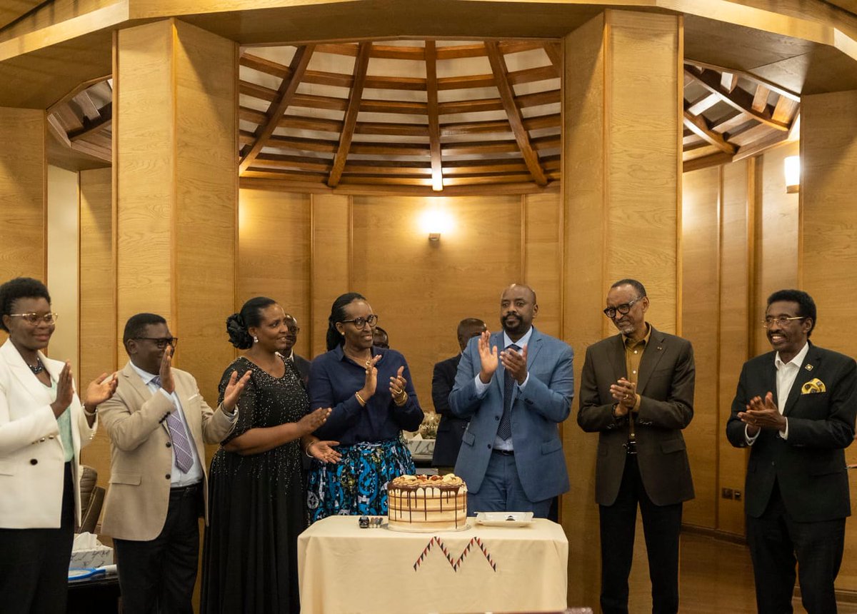 adyeeriKen1's tweet photo. The birthday boy is chilling in kigali
Happy birthday @mkainerugaba
Thanks the entire team that has helped in the celebration #MK49 @_TeamChairman @BalaamAteenyiDr @DaudiKabanda @Mr_Mebz01 @FrankGashumba https://t.co/WPQ56b6rdF