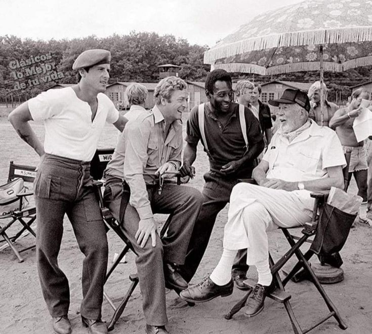 alucard8791's tweet photo. "escape to Victory"
(1981) #sylvesterstallone #michaelcane #pele &amp; #johnhouston #production #movie #still https://t.co/m5N2kiKyLZ