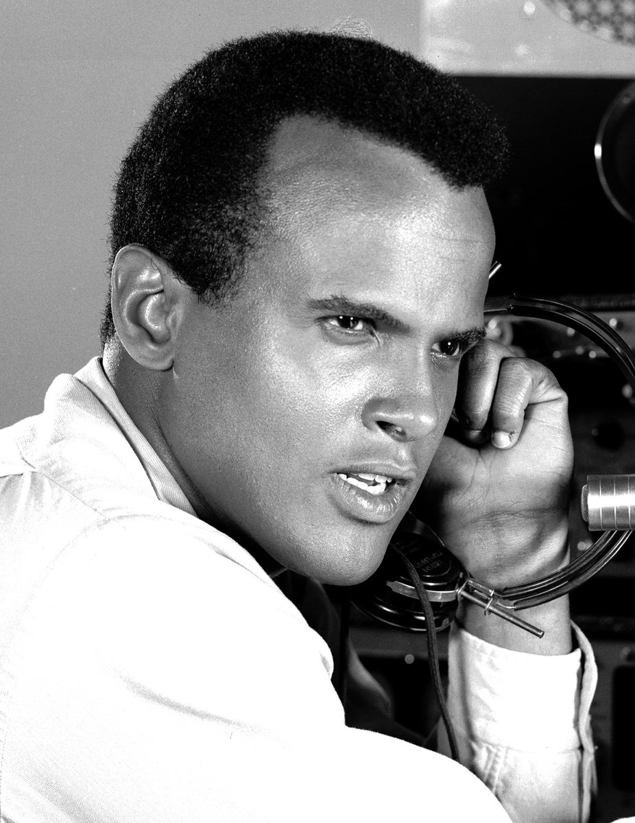mmpadellan's tweet photo. DAMN, RIP Harry Belafonte.

Civil rights activist, musician, actor.
LEGEND. 👑

Rest in power, Sir. https://t.co/BI0SFf8zhg