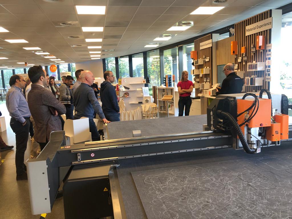 grup_lidya's tweet photo. #LidyaGroup is currently joining Kongsberg Precision Cutting Systems's trainee in Belgium. #Kongsberg X Cutting Tables,C Cutting Tables. The most robust and reliable digital cutting solutions to wide format, packaging  and industrial markets. @kongsbergpcs  Mehmet Döner, Adem Öz https://t.co/xSOO2E1TGl