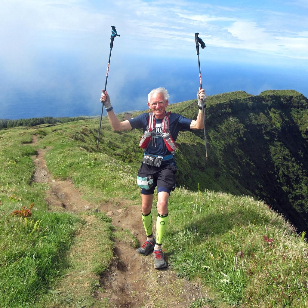 endurancewire's tweet image. Stoked Oats sponsors 75-year old endurance runner Gene Dykes for the world famous 100-Mile Western States Endurance Run this June #FuelTheFireWithin #stokedoats @TheUltraGeezer
endurancesportswire.com/stoked-oats-sp…