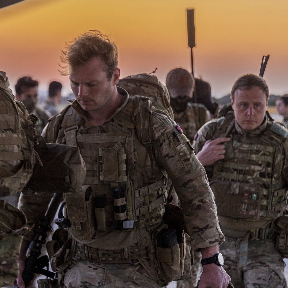 Commandos from across the UK Commando Force have deployed forward from <a href="/RAFAkrotiri/">RAF Akrotiri</a> to support the evacuation efforts in #Sudan.