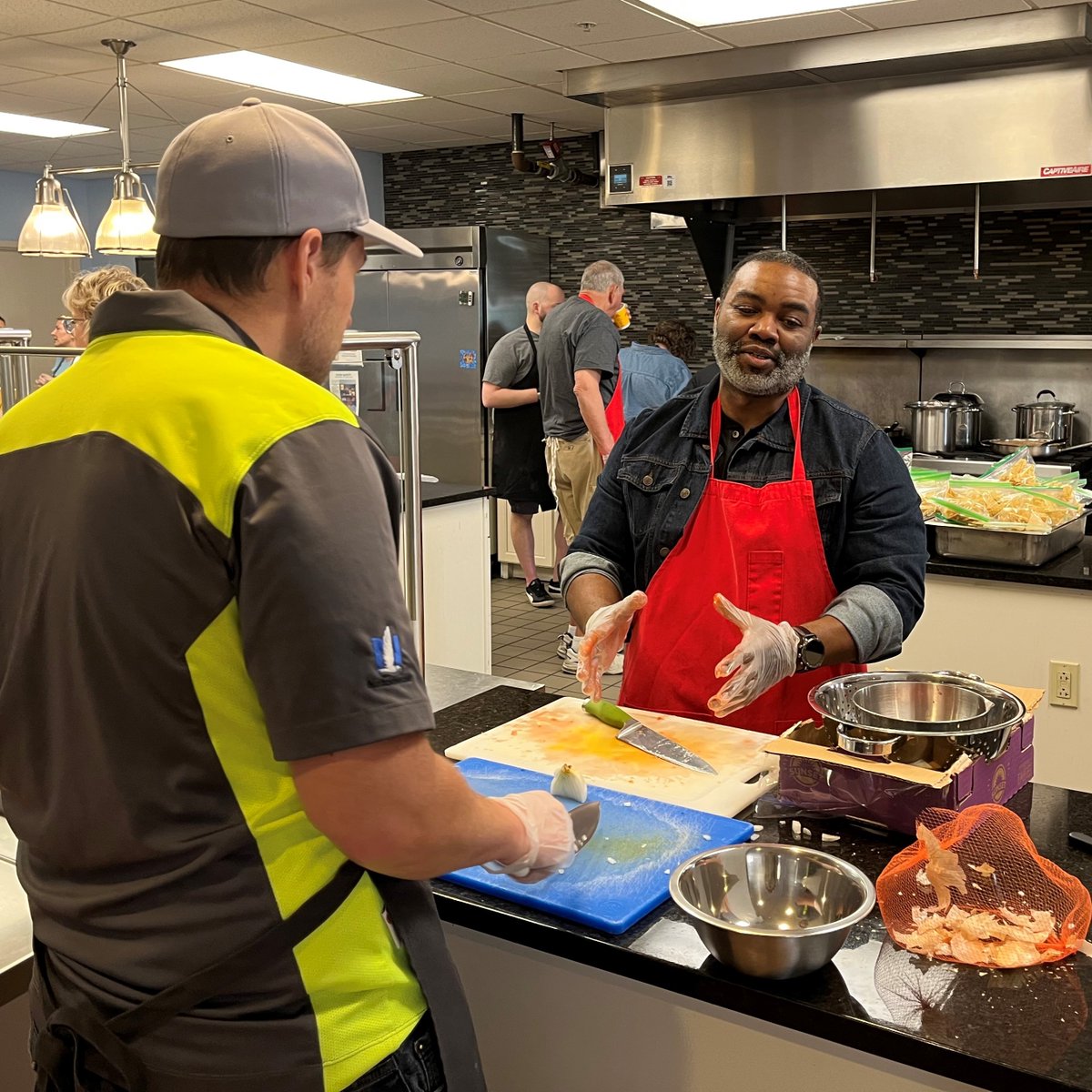 Anthonly and Hans had fun preparing lunch for the families at the Ronald McDonald House at our Quarterly meeting!  #cbusrmh #fireflyagency