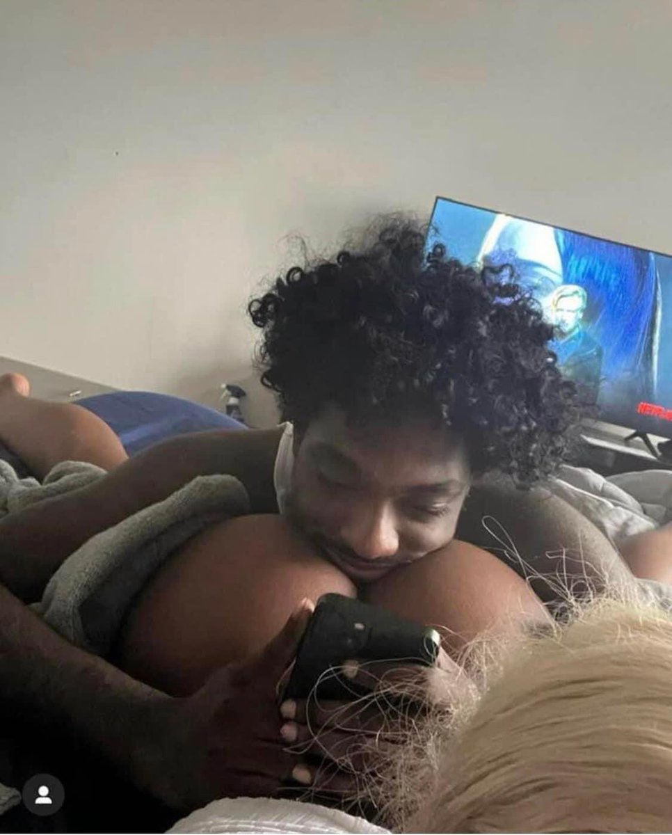 faiththegemini's tweet photo. If he ain’t this clingy… he gotta go🤣 https://t.co/s6UngkQka4