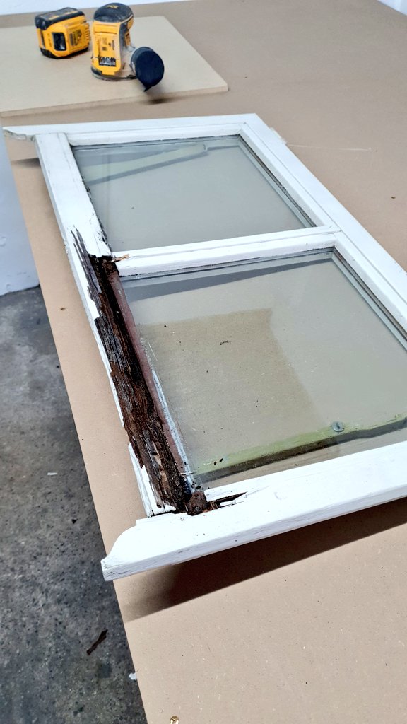 CldProjects's tweet photo. Sash repairs chirk https://t.co/mgg9QuLpmF