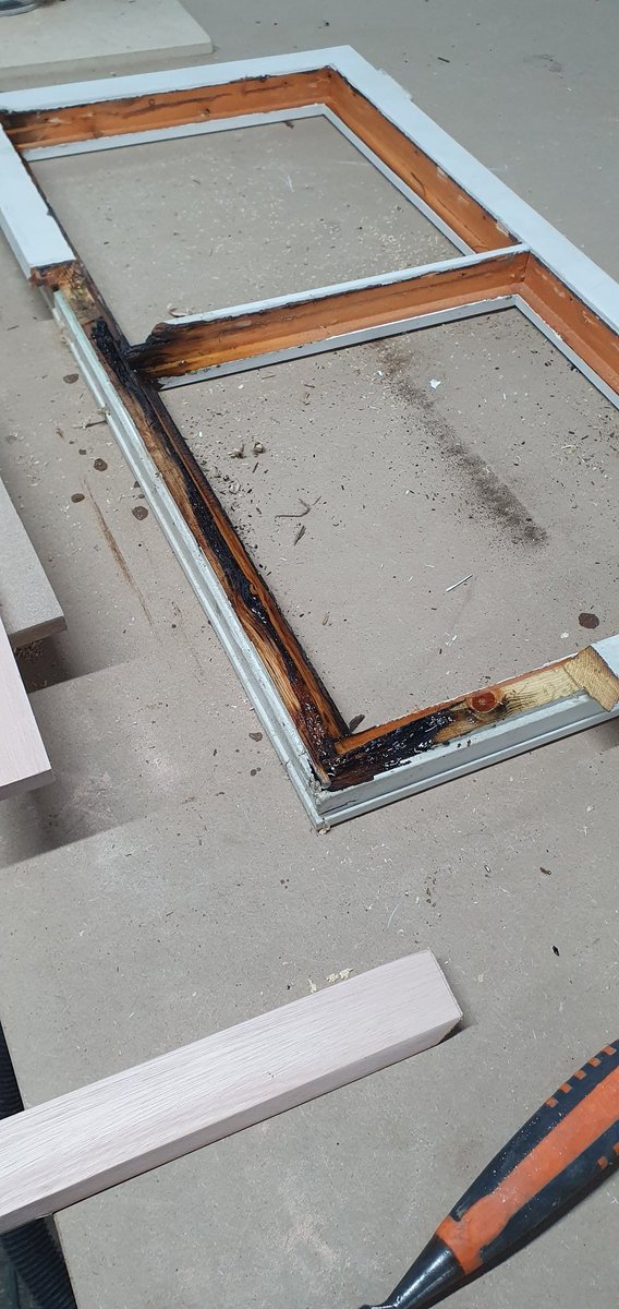 CldProjects's tweet photo. Sash repairs chirk https://t.co/mgg9QuLpmF