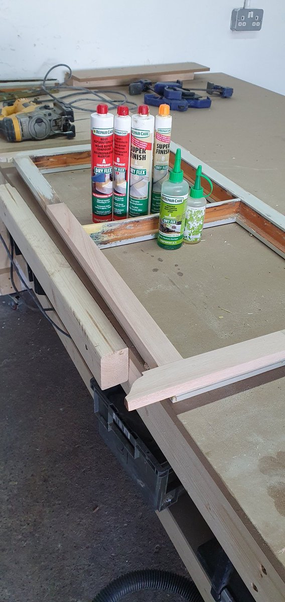 CldProjects's tweet photo. Sash repairs chirk https://t.co/mgg9QuLpmF