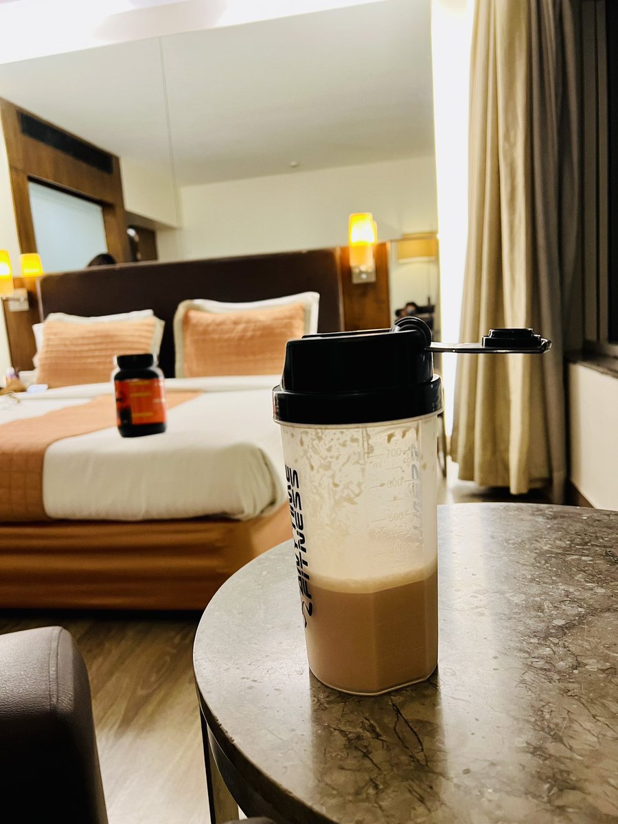 IncludeProtein's tweet image. Travel tip: Don&apos;t skip your protein intake while on the go! 
Pack some whey protein powder to supplement your meals and stay on track with your diet goals. #ProteinSupremacy #proteinontheGo 🧳🏋️‍♀️💪
