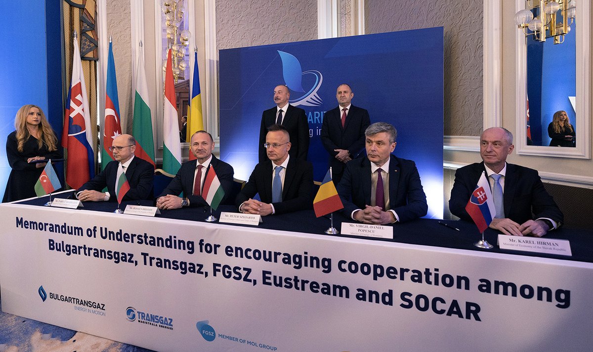 🇦🇿🇧🇬🇭🇺🇷🇴🇸🇰 #Bulgaria concluded a #Memorandum of Cooperation with #Gas Transmission Operators from 4 Countries #SolidarityRing #STRING ➡️ novinite.com/articles/21984…