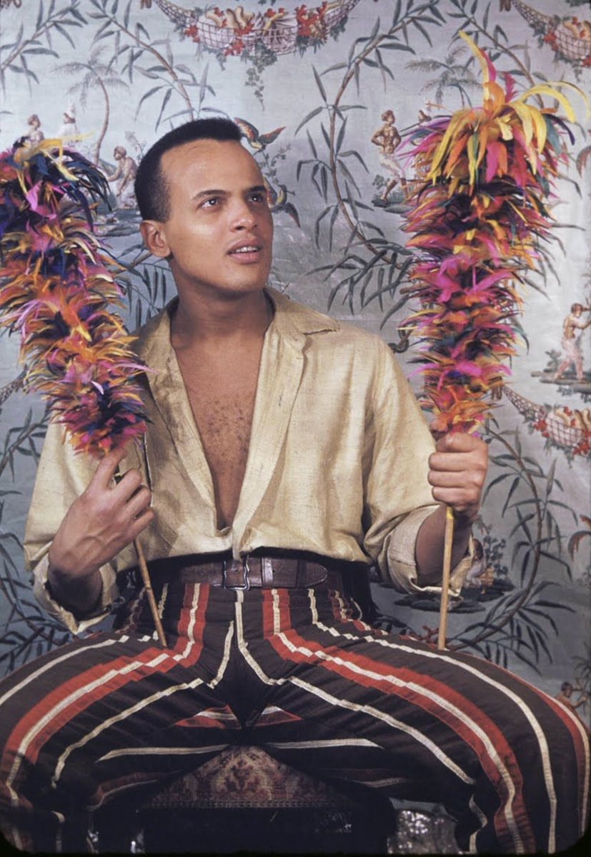 sim_barr's tweet photo. 🕯️ Rest in Peace Harry Belafonte 🕯️
Photographs by #CarlVanVechten, Harlem, mid 1950s
#harrybelafonte #rip #restinpeace #singer #photography #photographer #portraitphotography #portraitphotographer #portraits #harlemportraits #harlem #singersongwriter #activist #rememberlegends https://t.co/R5GeNBL6XR