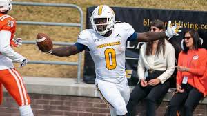 BrunswickFB's tweet photo. Thank you @GoMocsFB @Coach_Shak for recruiting our Pirates! Look forward to seeing you back at Spring Practice! 🟦🟨🏴☠️☠️⚓️ #AllAboutTheFamily #PiratePride #StopByTheHigh https://t.co/ZKEq9OTAKK
