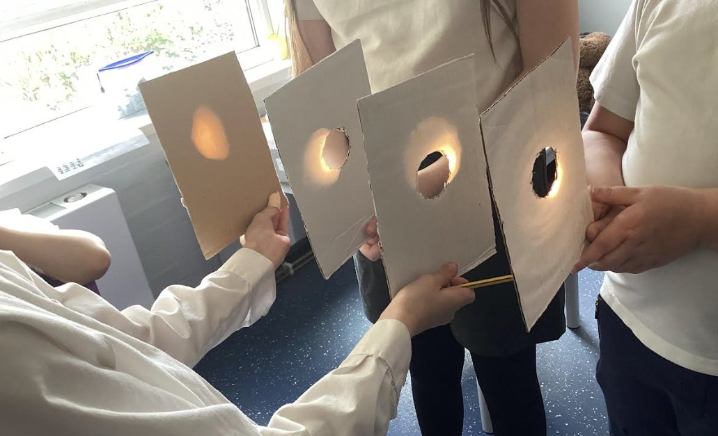 Using our scientific skills we looked at how light travels through objects and used our scientific vocabulary to classify materials. <a href="/IPAT_Edu/">The Inspire Partnership</a> <a href="/EEC_Elaine/">Elaine Education Centre</a> <a href="/PrimaryElaine/">Elaine Primary</a>
