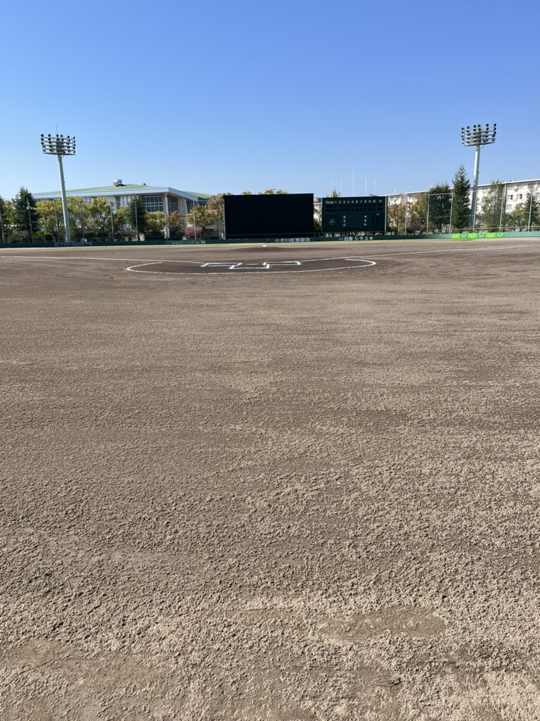 kgu_nanshiki's tweet photo. リーグ戦も折り返して後半戦が始まりました！
Instagramの方に試合結果を載せているので是非見てください！
 #神戸学院大学
 #軟式野球 https://t.co/66ONUNEshy