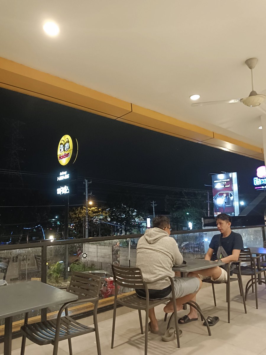 Siapa aja yg kecewa jajan pas masa-masa lebaran? Hokben kebagian ga jaga qc nih cok, mayo pake aer, sup hambar..