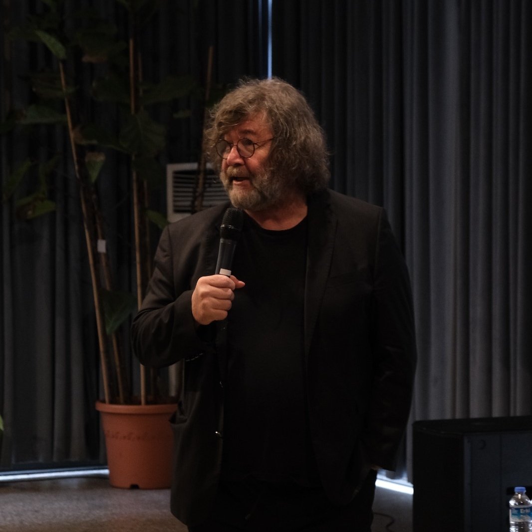 PeopleBoxHR's tweet photo. "Bundan sonra tek bir parametremiz var "hız". Artık zamana değil hıza dayanıklı olmak gerekli." @leventerden #HRTech Deep Dive bu PeopleBox etkinliğinde, artık rekabetin zamana karşı olduğunu vurguluyor 🚀 
#PeopleBox #HRTech #AdayTakipSistemi https://t.co/UB0rKk7Wfb