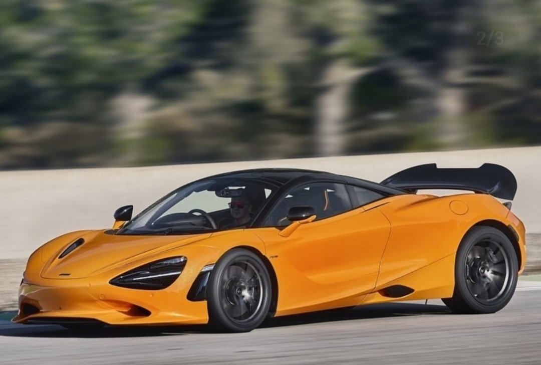What's all this then? McLaren 750S?