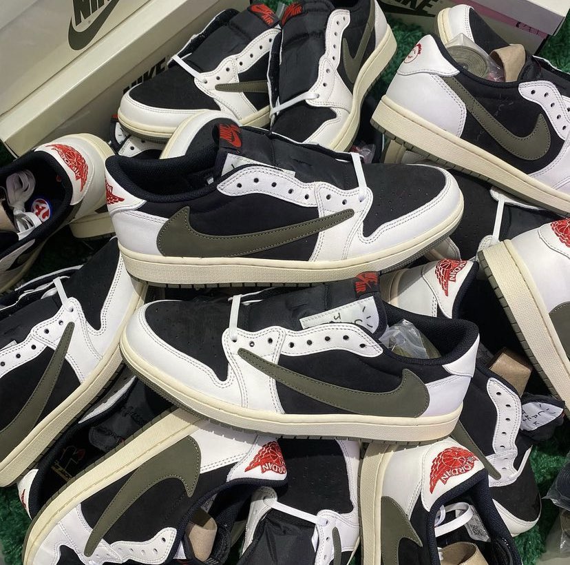 JustFreshKicks on Twitter RAFFLES 🫒 Travis Scott x Air Jordan