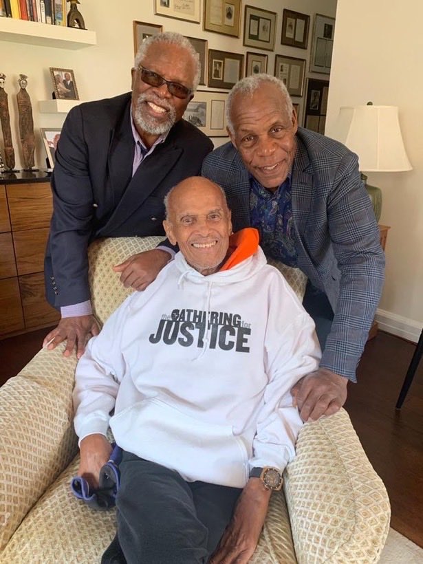 I am deeply saddened by the passing of this Anti Apartheid activist. He was like an elder brother to many of us South Africans. I last saw him in New York when Danny Glover and I visited him. Rest in Peace my brother. Elder⭐️⭐️⭐️⭐️⭐️