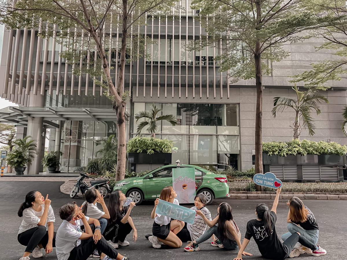 T_ChiLiiN's tweet photo. MAKING MY WAY
M-TP IS COMING BACK
WE’RE READY

#SonTungMTP 
#SKYMTP
#MAKINGMYWAY https://t.co/1HZ4r2HcG7