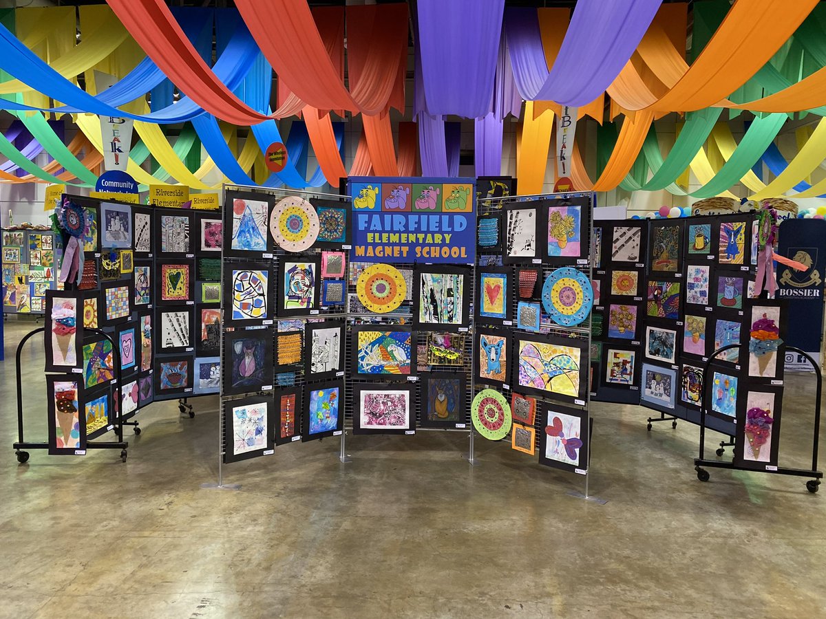 MagnetFairfield's tweet photo. Congrats to our student artists! The Fairfield booth won Best Elementary Booth Exhibit at ArtBreak! We were awarded $150 for art supplies! We are lucky to have such a great art teacher! Way to go, Bulldogs! #fairfieldproud #wearecaddo https://t.co/5zyJhpweo3